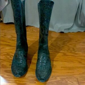 Elegant Black Knee-High Women's Boots